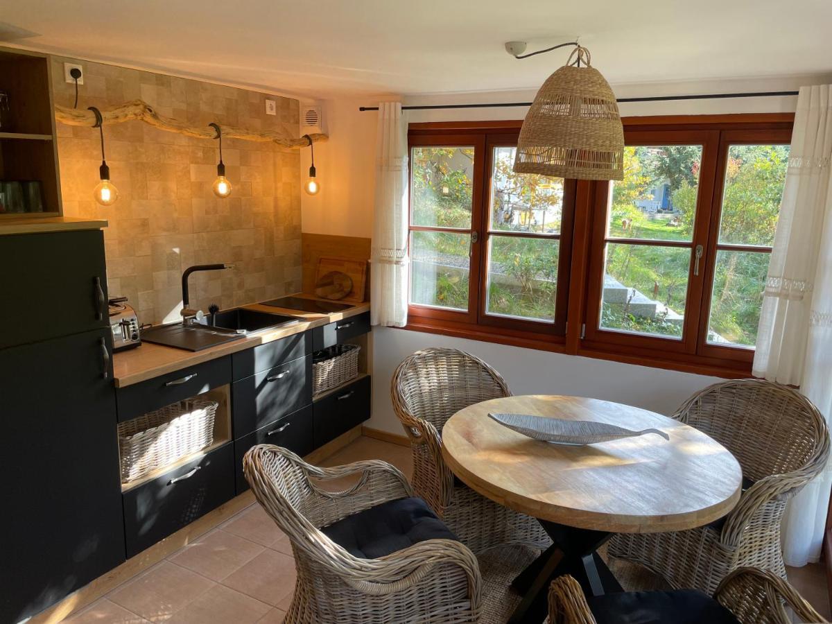 Bungalows Am Waldessaum Bei Hohenzieritz ภายนอก รูปภาพ